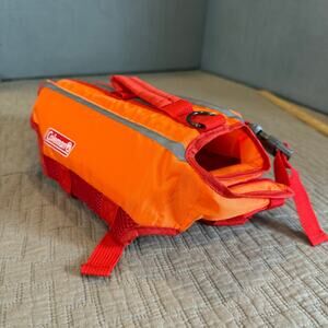 Coleman Dog Flotation Vest Life Jacket Rescue Handle for Dogs Orange Red